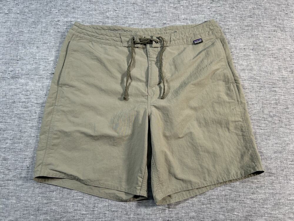 Patagonia Wavefarer Boardshorts Mens 34 7" Green Performance Hybrid Swimwear